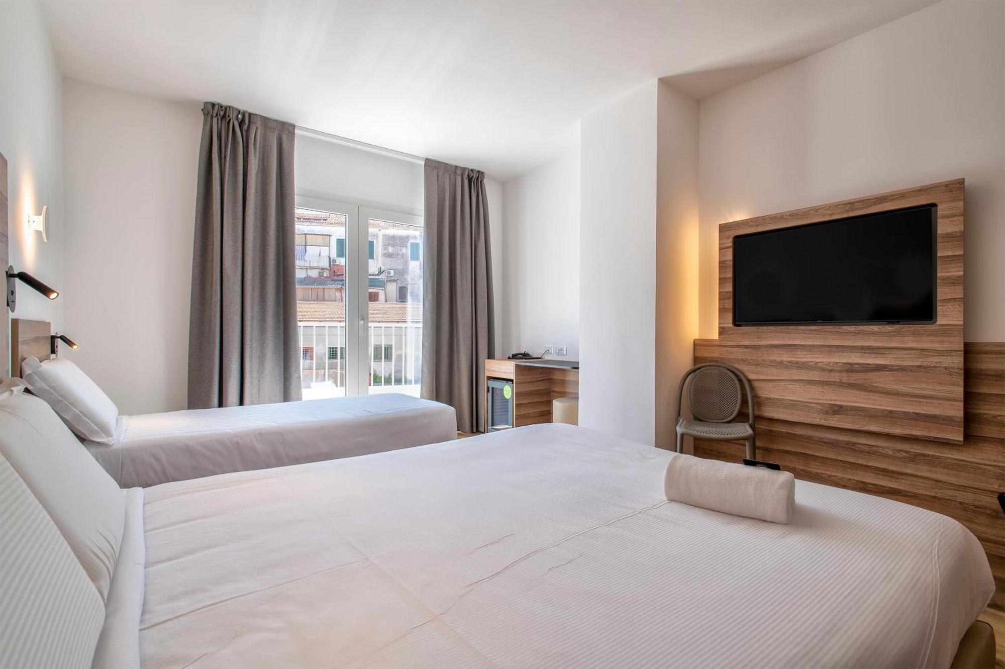 B&B Hotel סאסארי מראה חיצוני תמונה