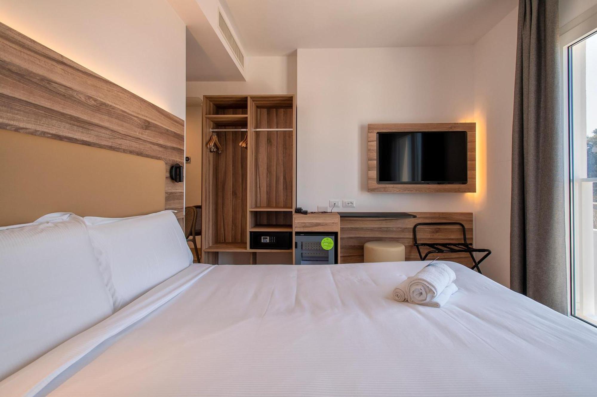 B&B Hotel סאסארי מראה חיצוני תמונה