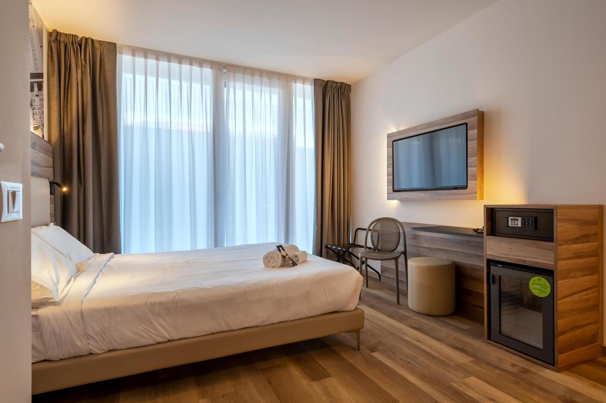 B&B Hotel סאסארי מראה חיצוני תמונה