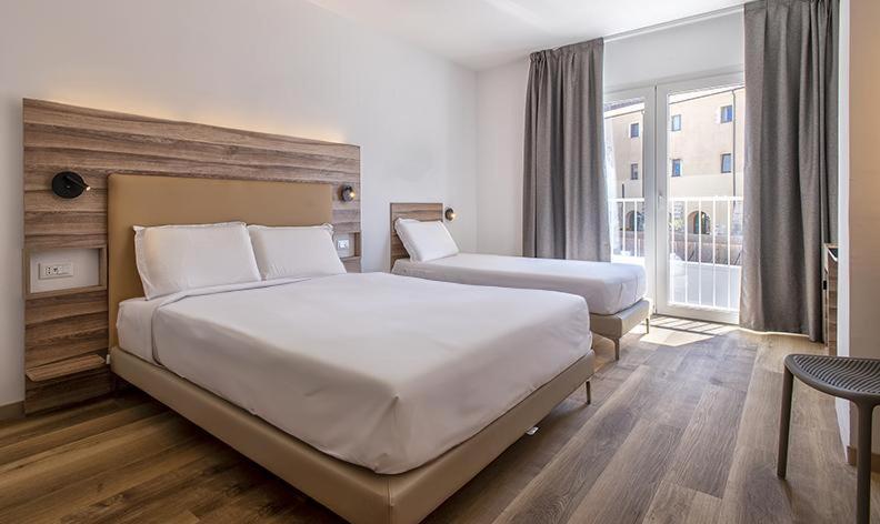 B&B Hotel סאסארי מראה חיצוני תמונה