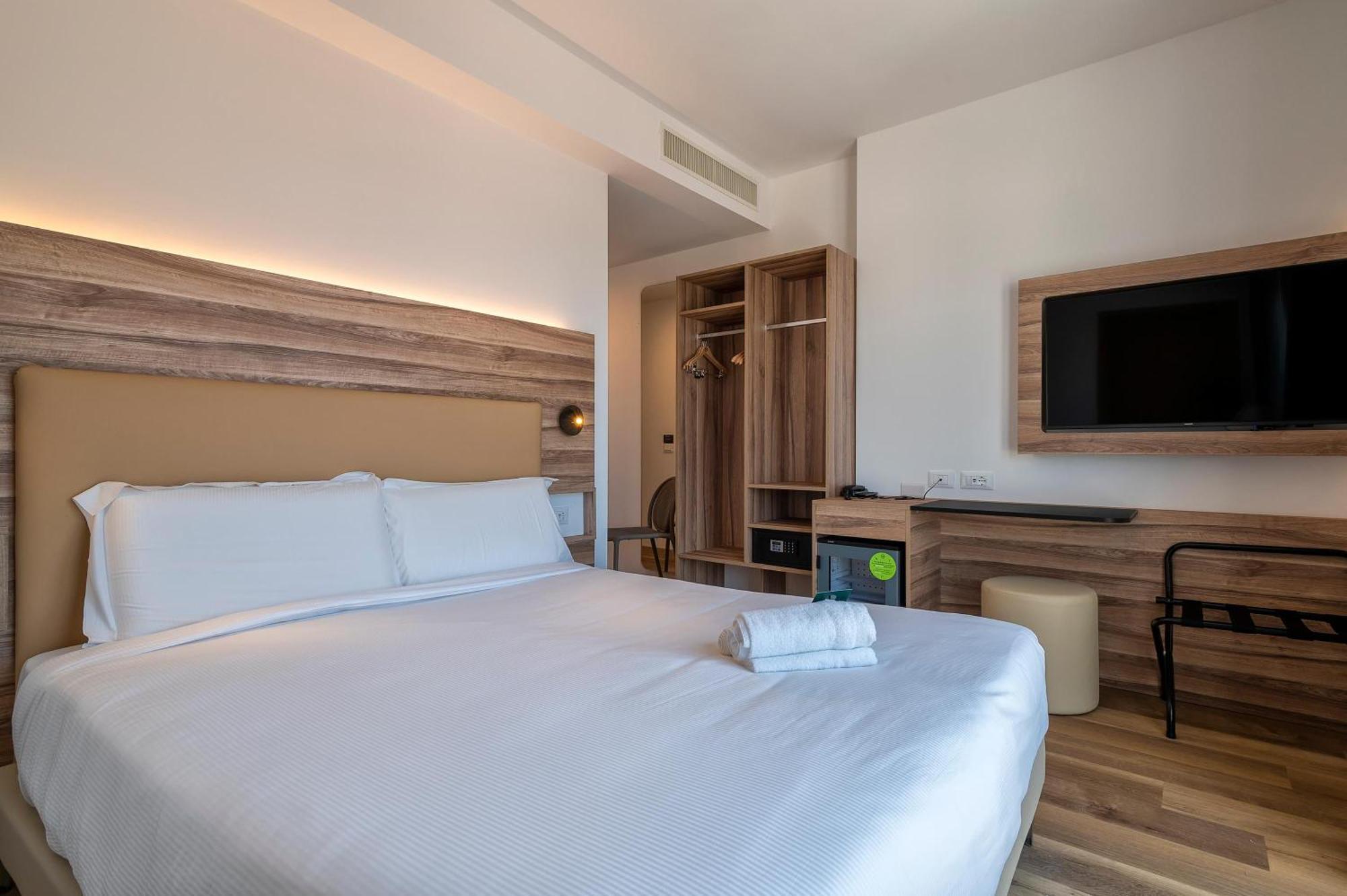 B&B Hotel סאסארי מראה חיצוני תמונה
