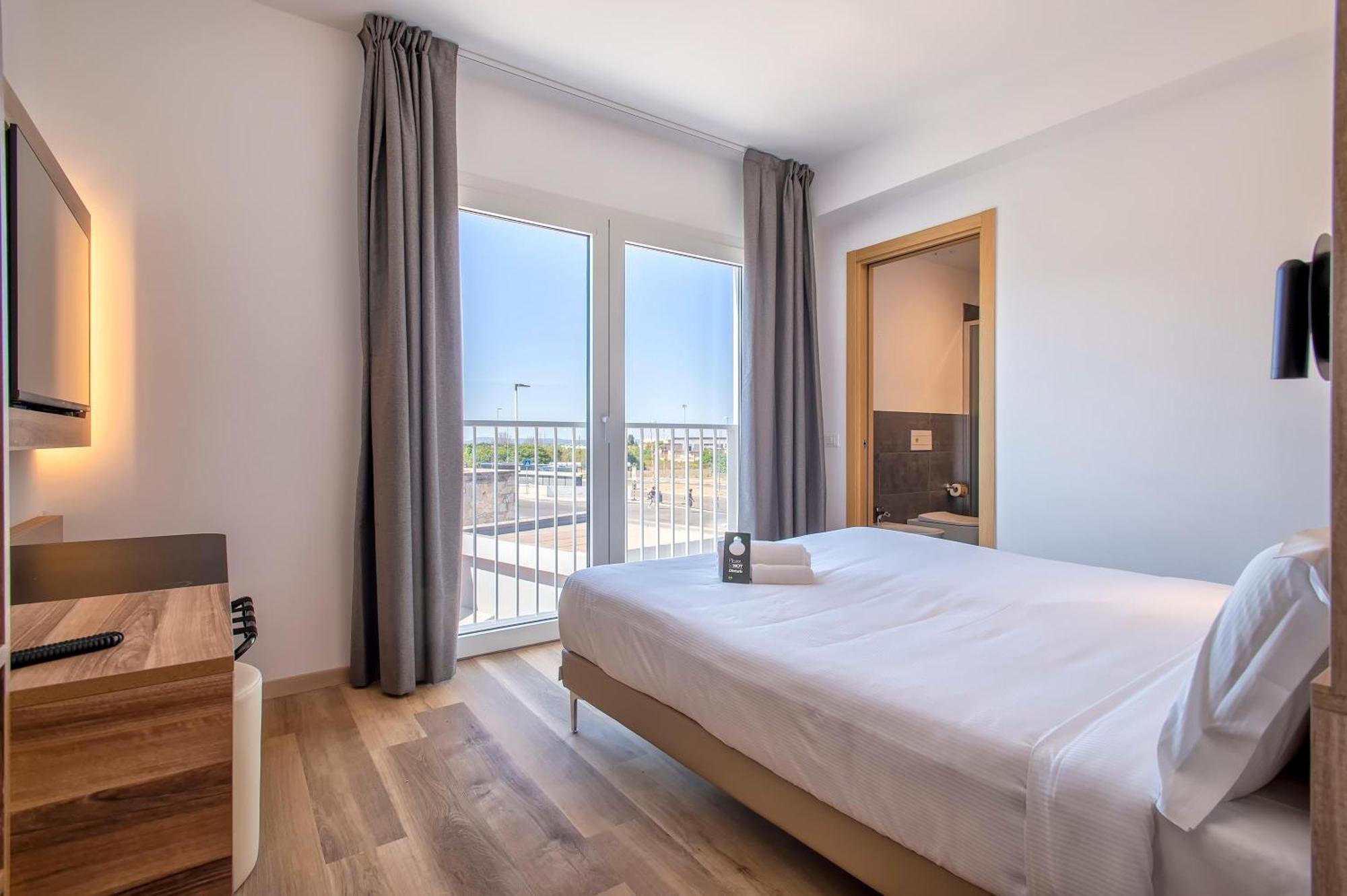 B&B Hotel סאסארי מראה חיצוני תמונה